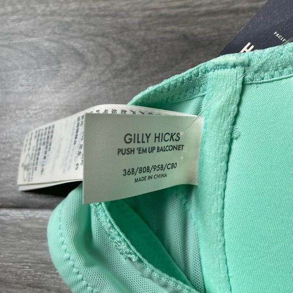 🌟SALE🌟NWT Hollister Gilly Hicks Lace Push Up Balconet Bras Set of 2 - Picture 5 of 11